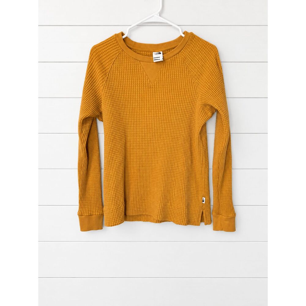 The North Face Women’s Mustard Waffle Knit Thermal Long Sleeve Top Large
